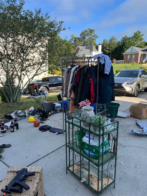 Gigantic <strong>Garage Sale</strong> 11-30 And 12-1Rain Or Shine <strong>Garage Sale</strong> 9 Am To 2 Pm ( 11 photos) Where: 1490 Plaza South Dr , Kernersville , NC , 27284. . Garage sales in cleveland